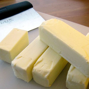Các loại bơ lạt phổ biến - Kem bơ tươi
